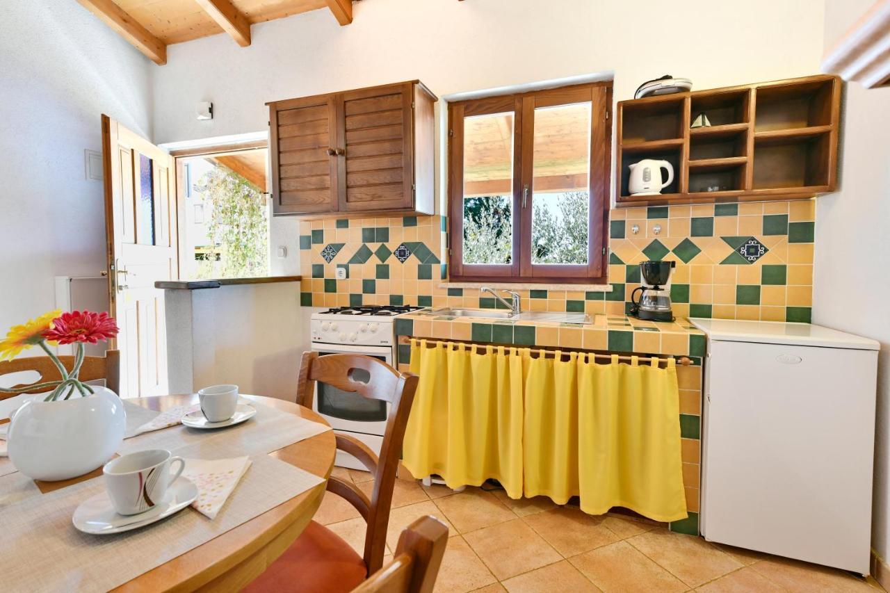 Adriatico Bungalow Пореч Экстерьер фото
